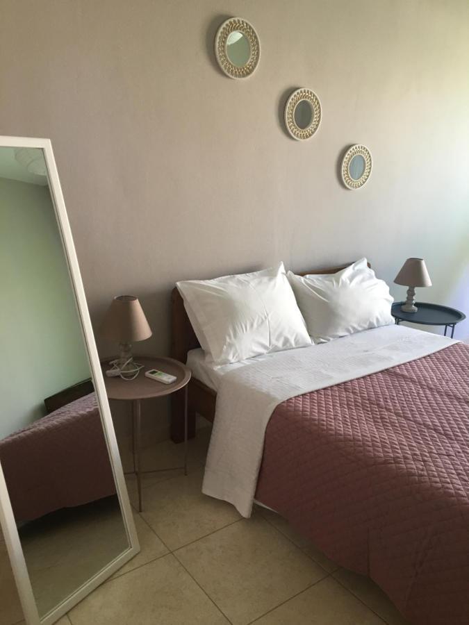 180 Degree Sea View Apartment Палиохора Екстериор снимка
