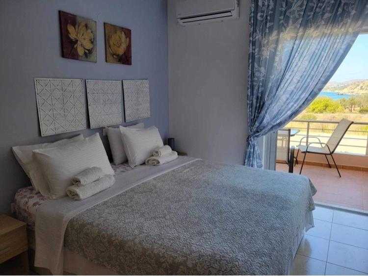 180 Degree Sea View Apartment Палиохора Екстериор снимка